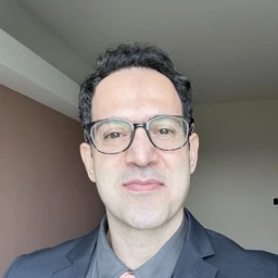Vahid Aryadoust